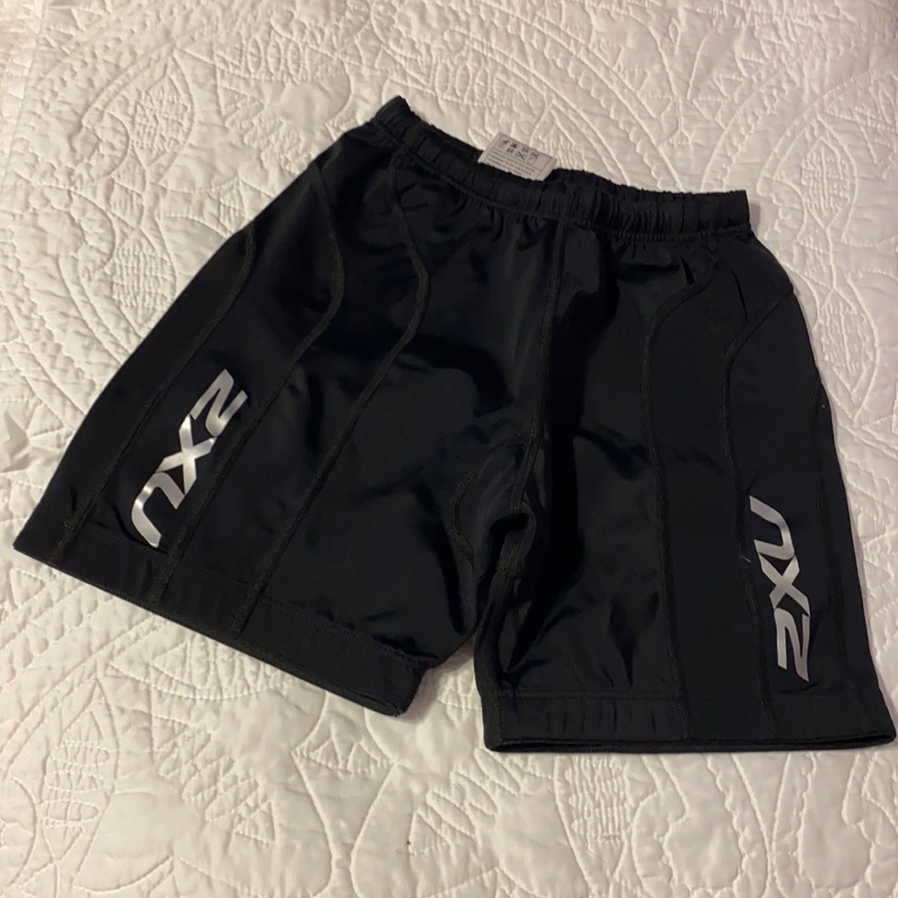 2XU Shorts XS